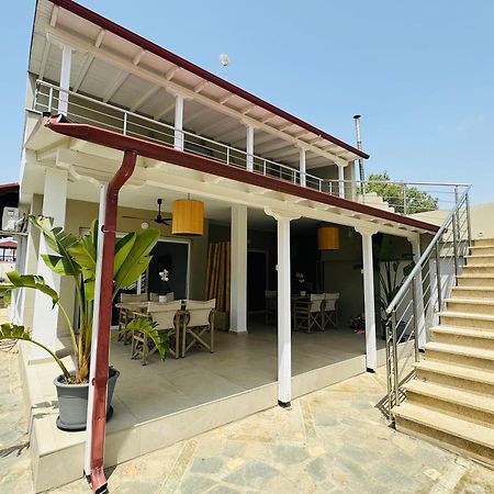 Central Luxury Apartment In Paralia Ofryniou Офринион Екстериор снимка