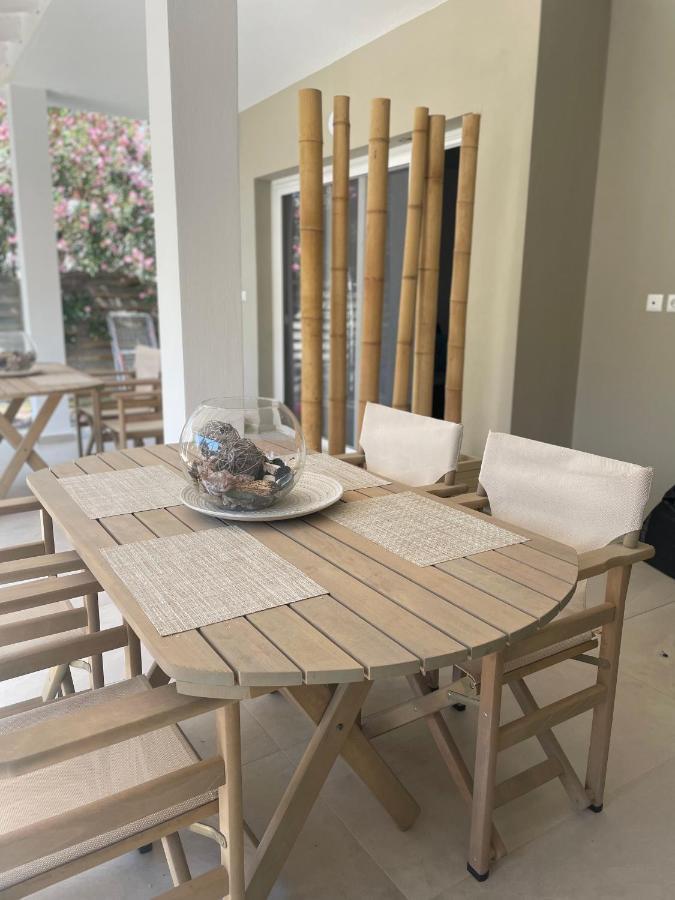 Central Luxury Apartment In Paralia Ofryniou Офринион Екстериор снимка